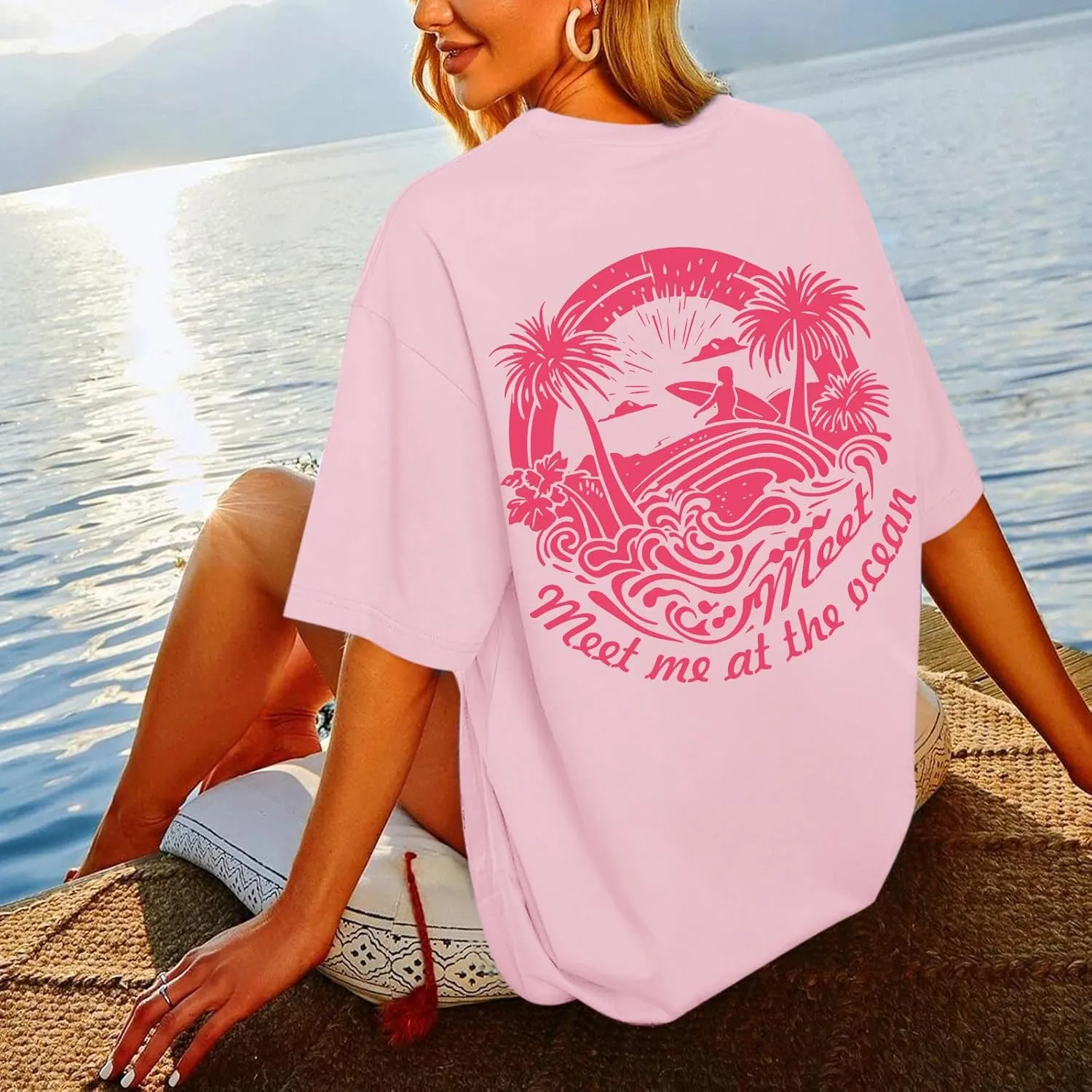 Oversized Graphic Tees for Women Hawaiian Beach Palm Tree Shirt Cute Vacation T Shirts Teens Summer Short Sleeve Top